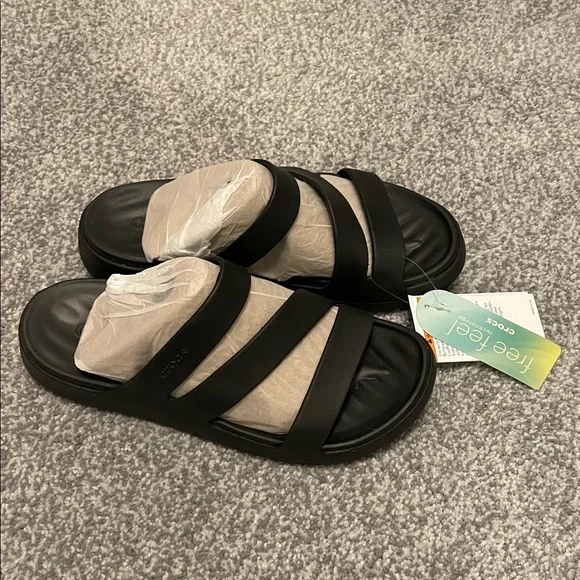 Crocs Getaway Strappy Sandal size 9 - Picture 8 of 8